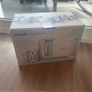 Cricut mug press